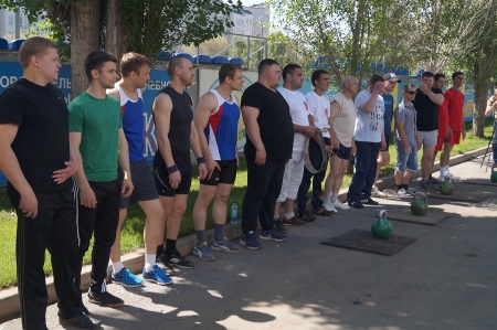 В Оренбурге стартовали спортивные состязания среди работников коммунальной сферы
